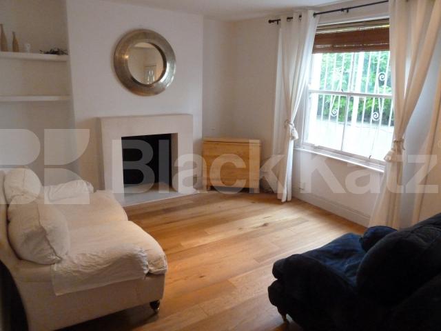 			NEW INSTRUCTION!, 2 Bedroom, 1 bath, 1 reception Flat			 Elmore Street , ISLINGTON